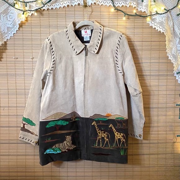 Quacker Factory leather jacket, safari themed full zipper. - Picture 10 of 16